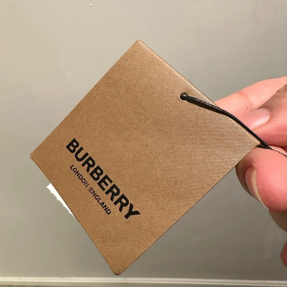 NEW Red Burberry crossbody - Picture 8 of 10